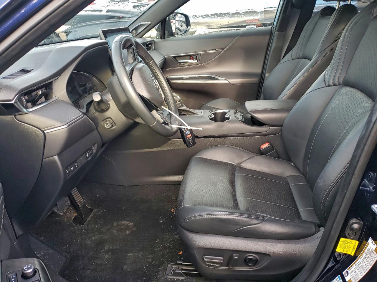 2021 Toyota Venza Xle - Image 7