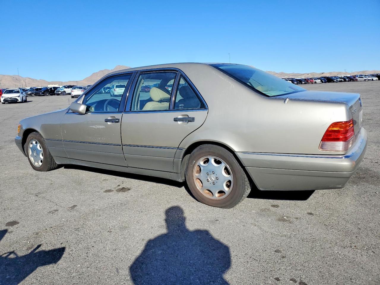 1996 Mercedes Benz S 320W - Фото 2