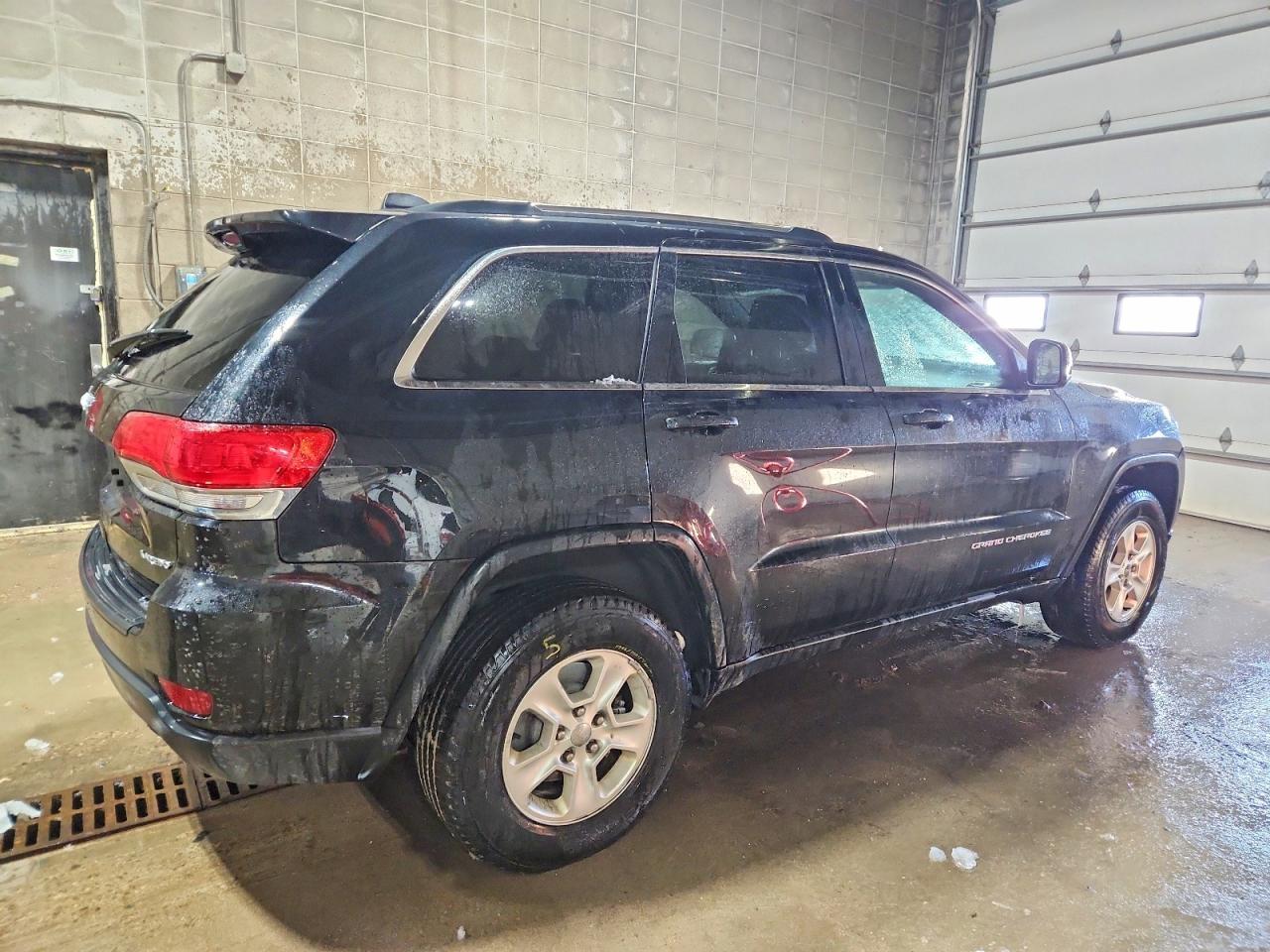 2015 Jeep Grand Cherokee Laredo - Фото 3