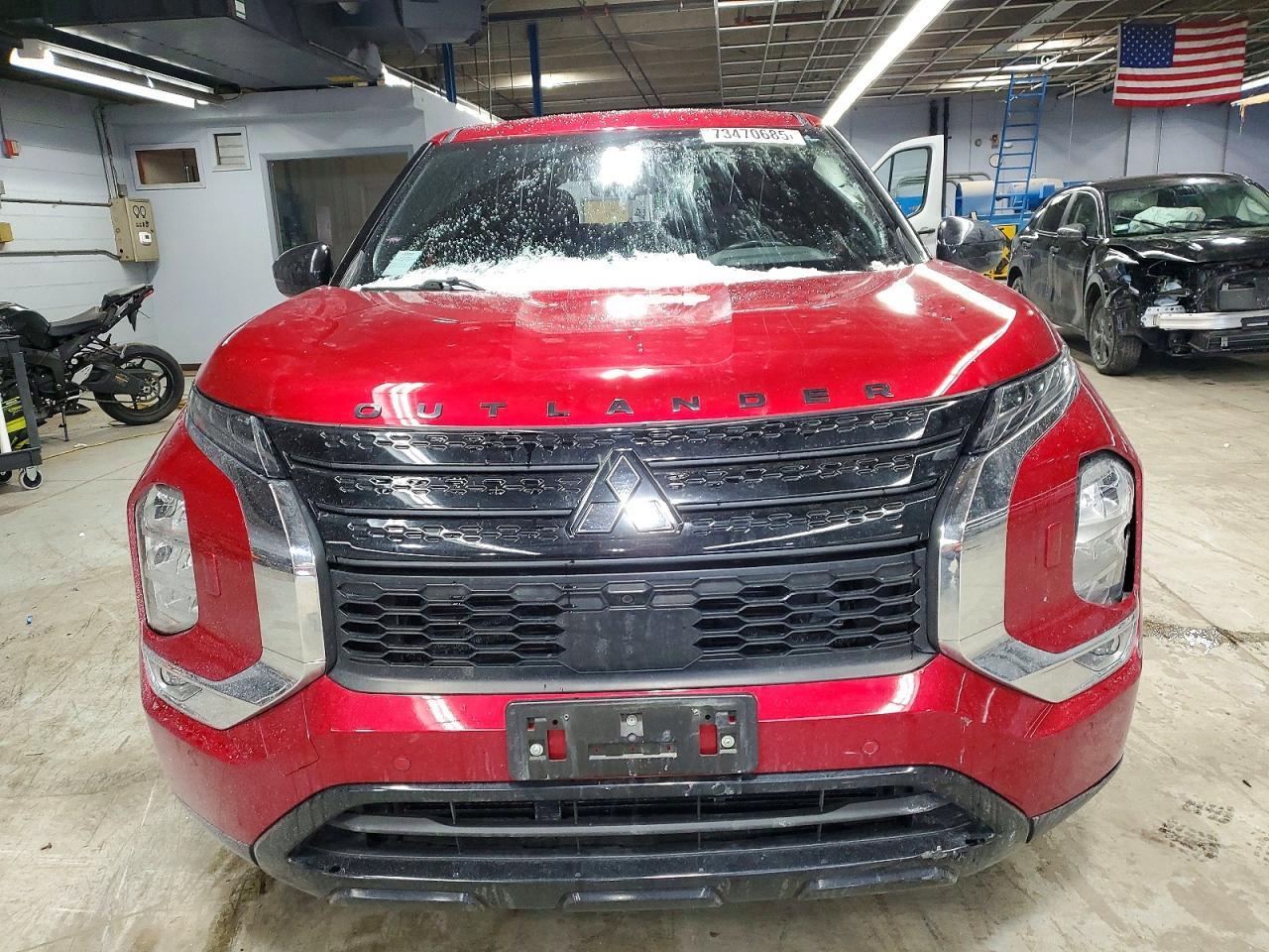 2022 Mitsubishi Outlander Se - Image 5