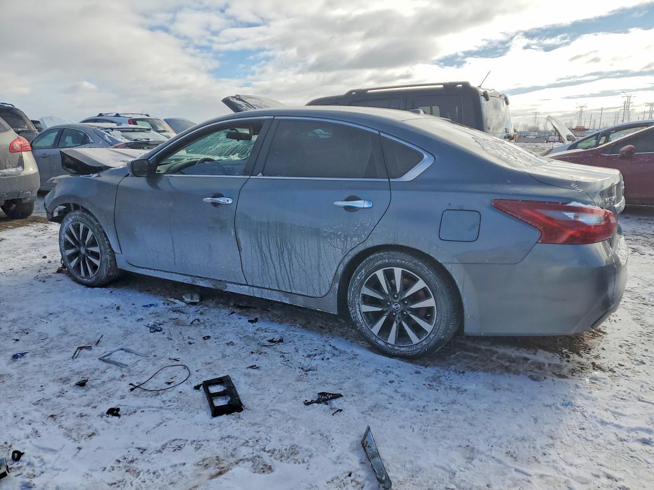 2018 Nissan Altima 2.5 - Image 2