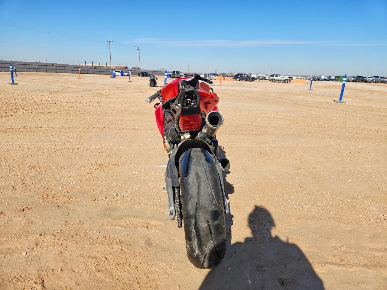 2025 Ducati Panigale V4 - Image 4