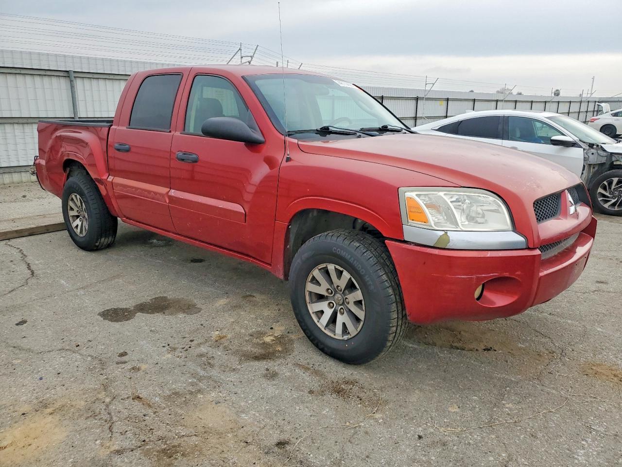 2009 Mitsubishi Raider Ls - Фото 4