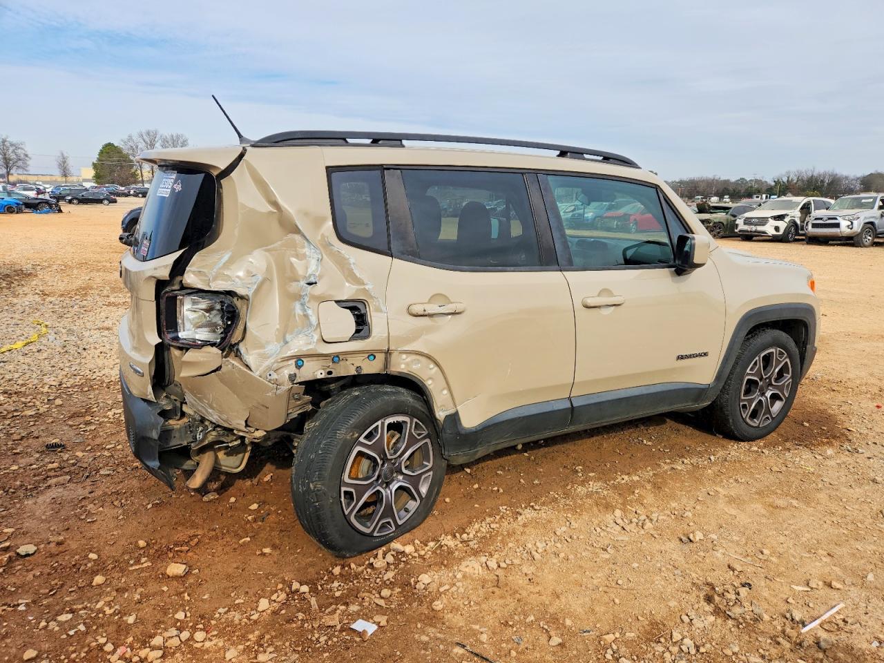 2015 Jeep Renegade - Image 3