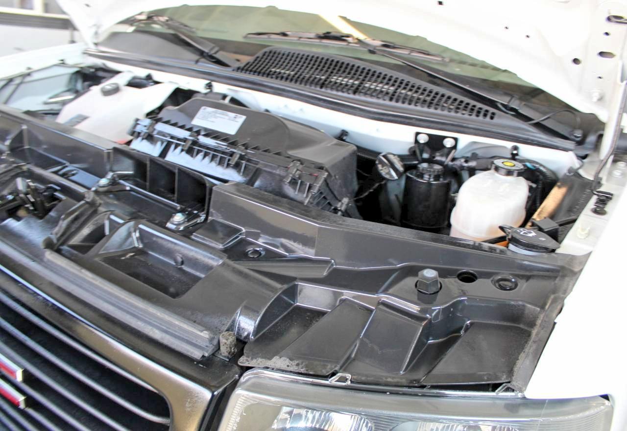 2023 GMC Savana G2500 - Фото 7