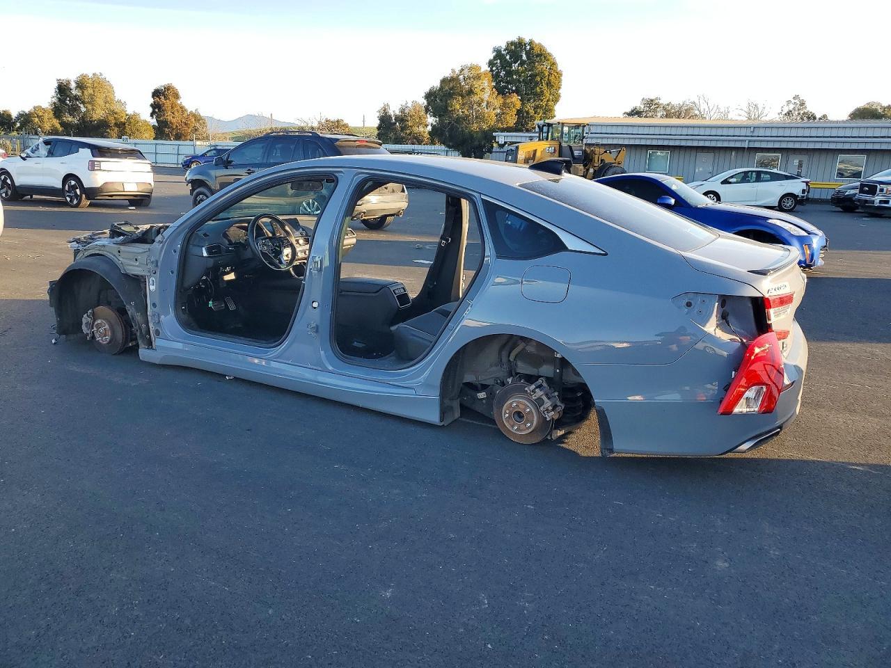 2022 Honda Accord Sport - Фото 2