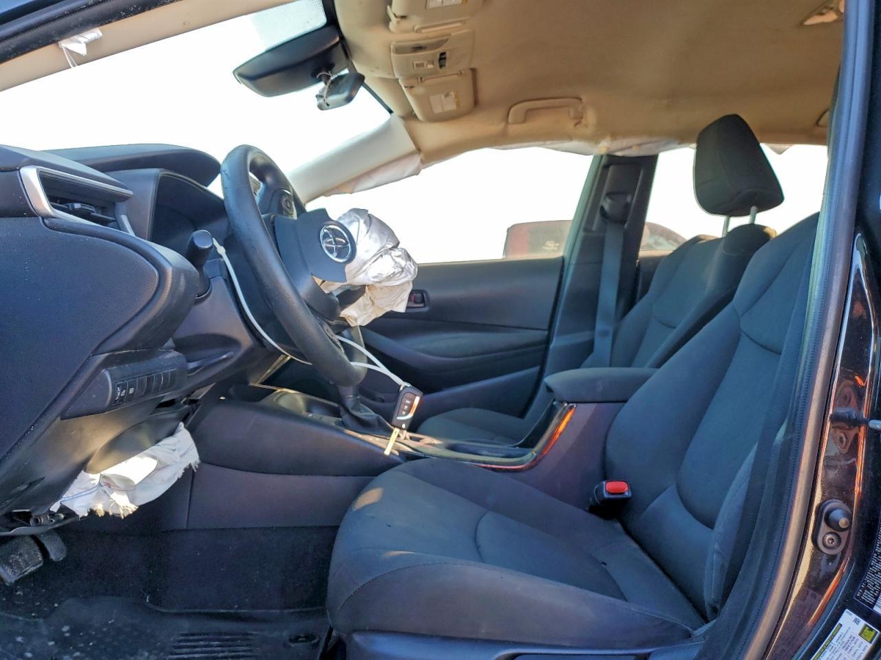 2022 Toyota Corolla Le - Image 7