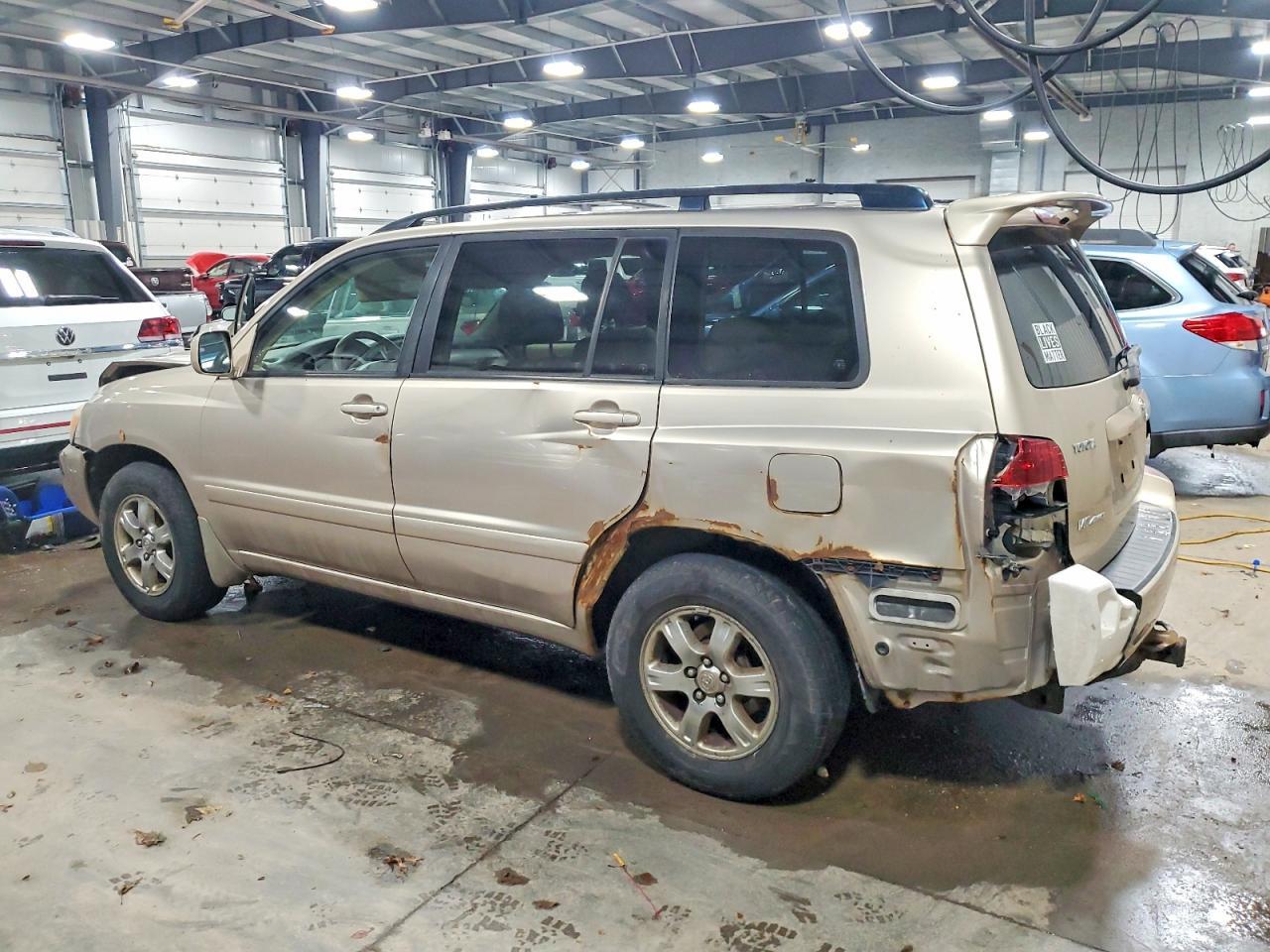 2007 Toyota Highlander Sport - Image 2