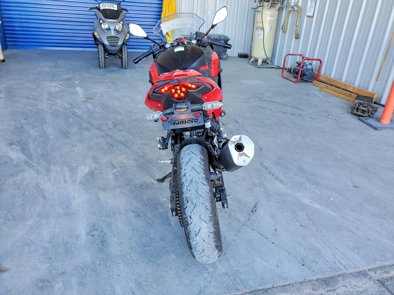 2025 Kawasaki Ex500 A - Фото 4