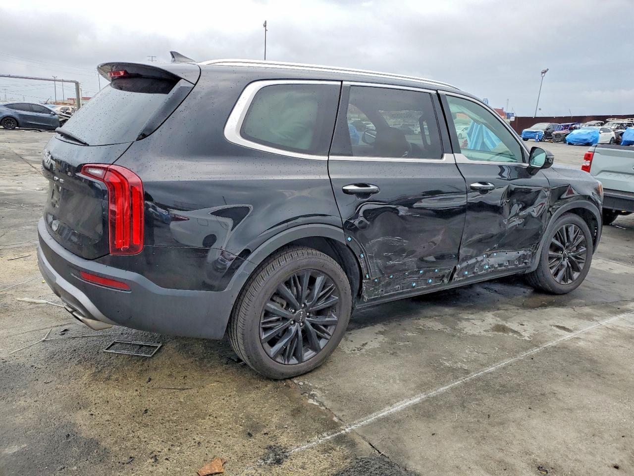 2022 Kia Telluride Sx - Фото 3