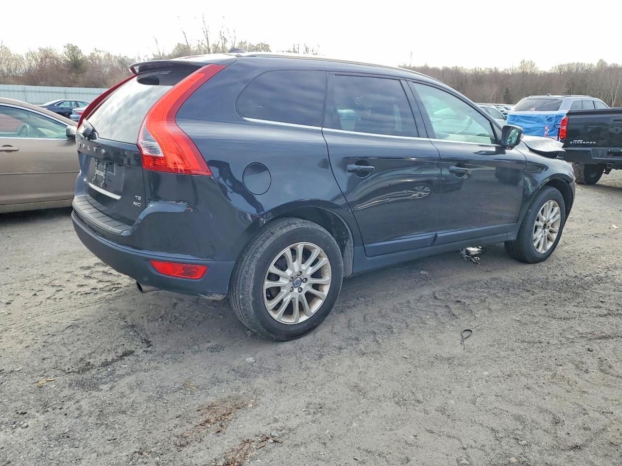 2010 Volvo Xc60 T6 - Image 3