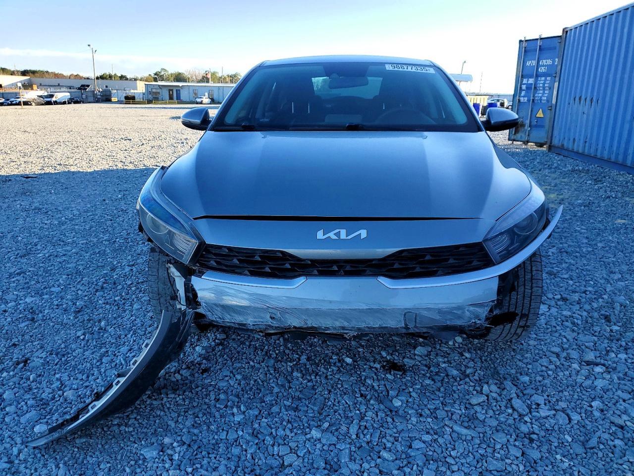 2022 Kia Forte Fe - Image 5