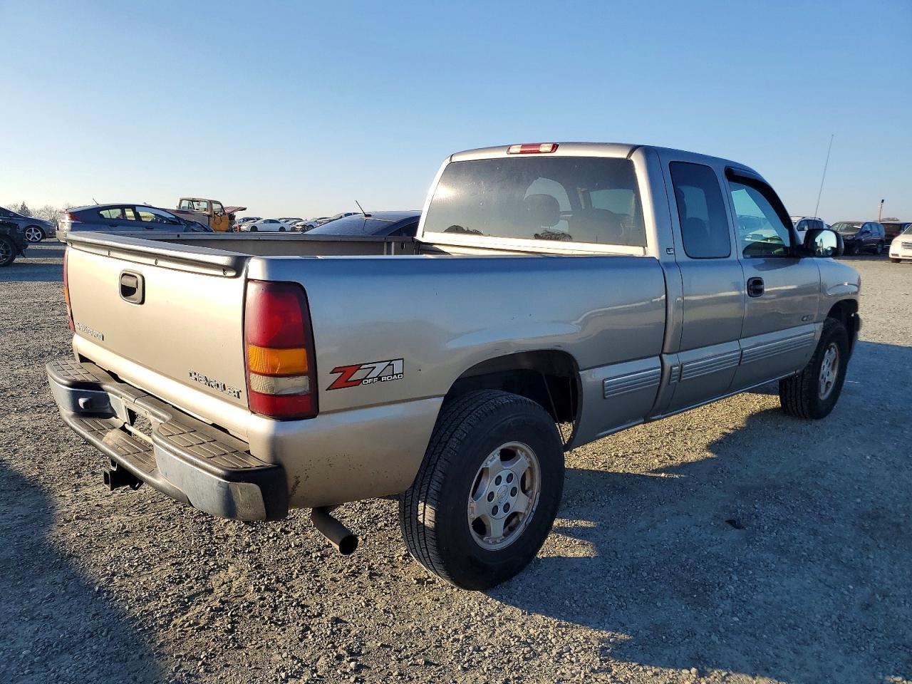 2001 Chevrolet Silverado K1500 - Фото 3