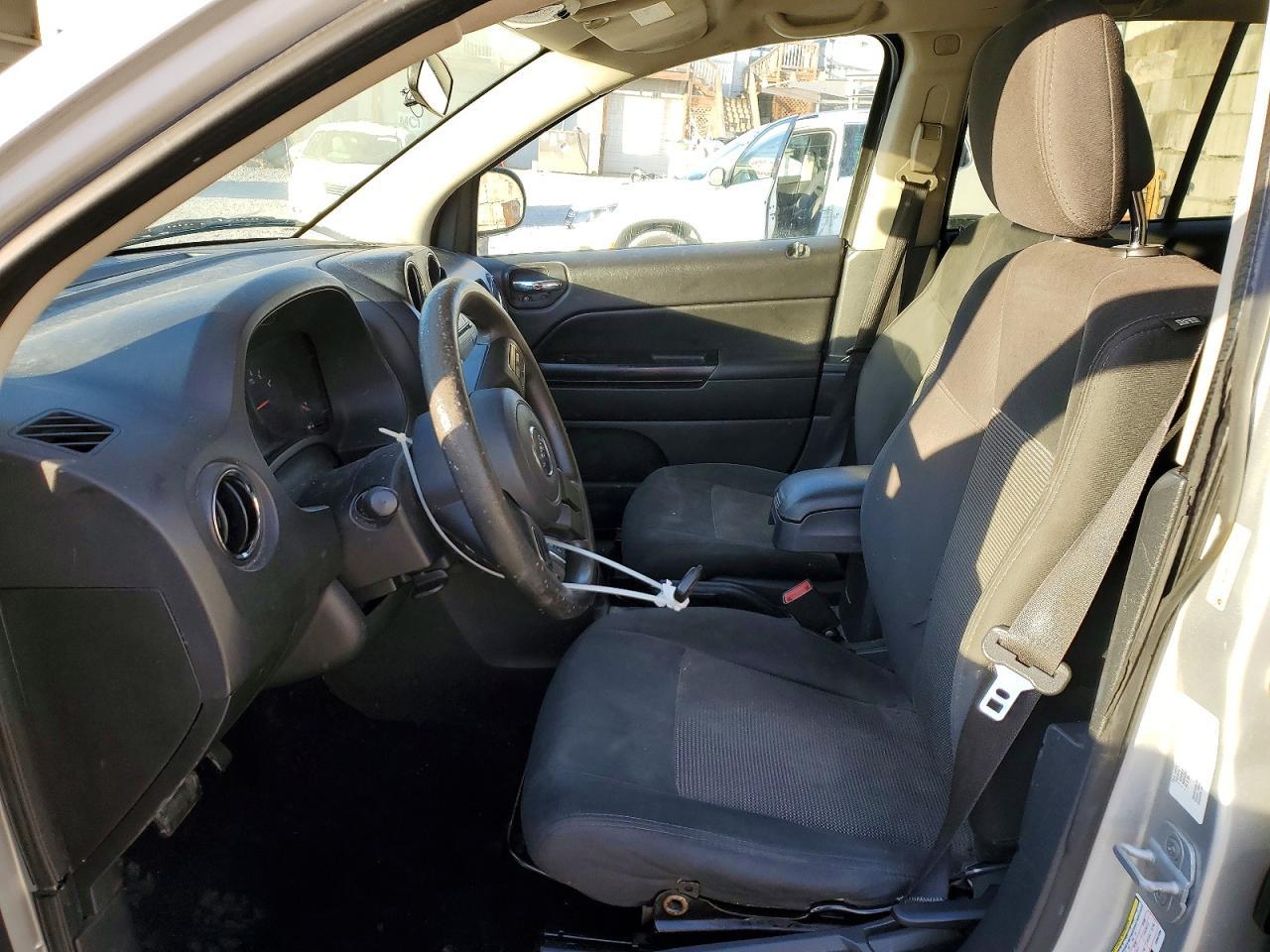 2012 Jeep Compass Sport - Фото 7