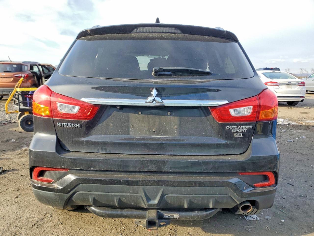 2018 Mitsubishi Outlander Sport Sel - Image 6