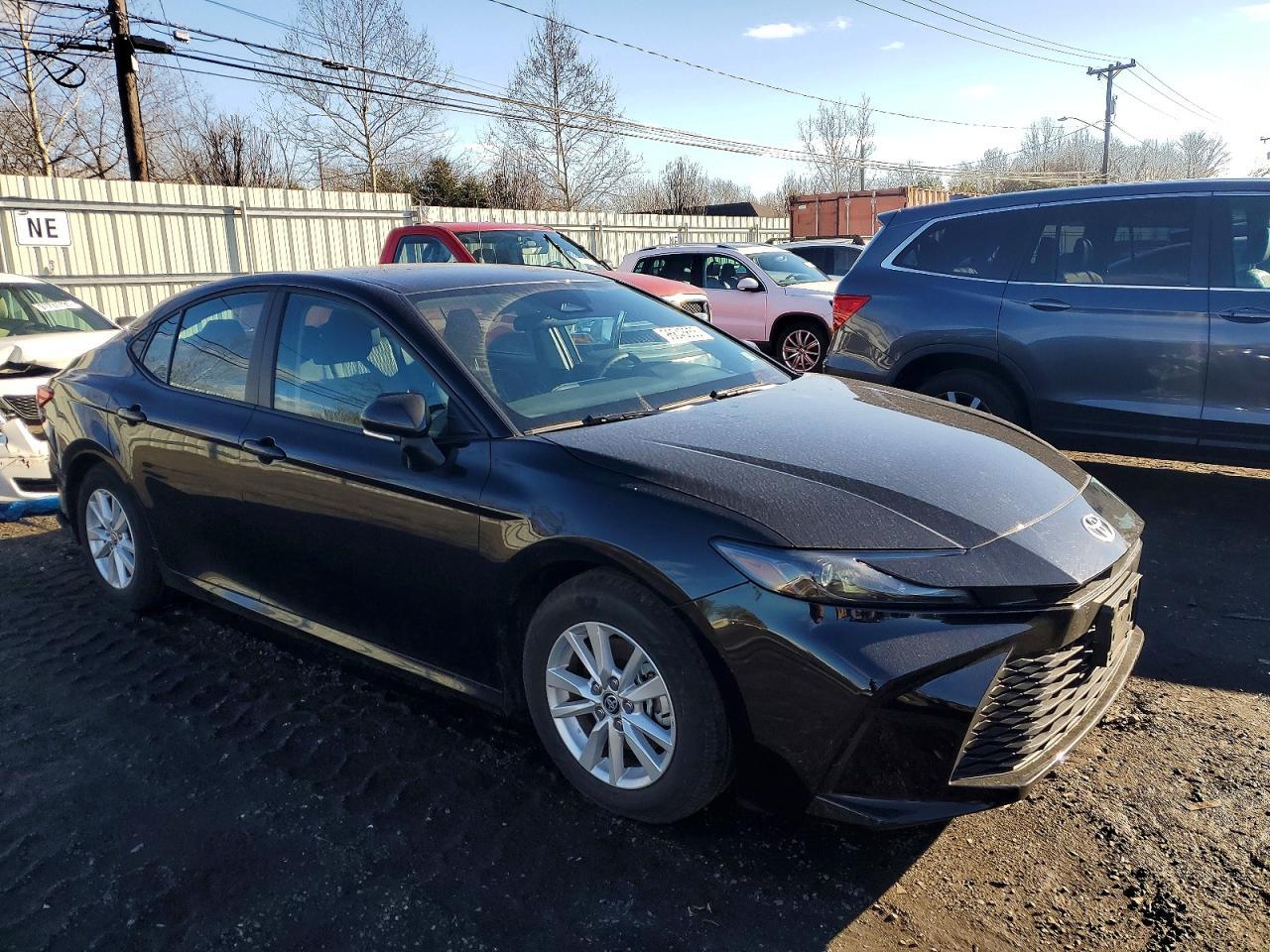2025 Toyota Camry Le - Фото 4