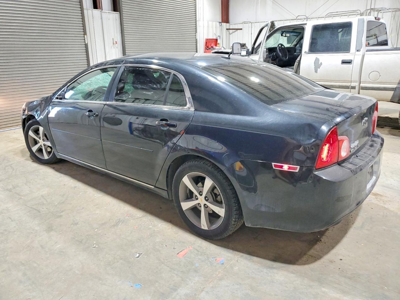 2011 Chevrolet Malibu 1Lt - Фото 2