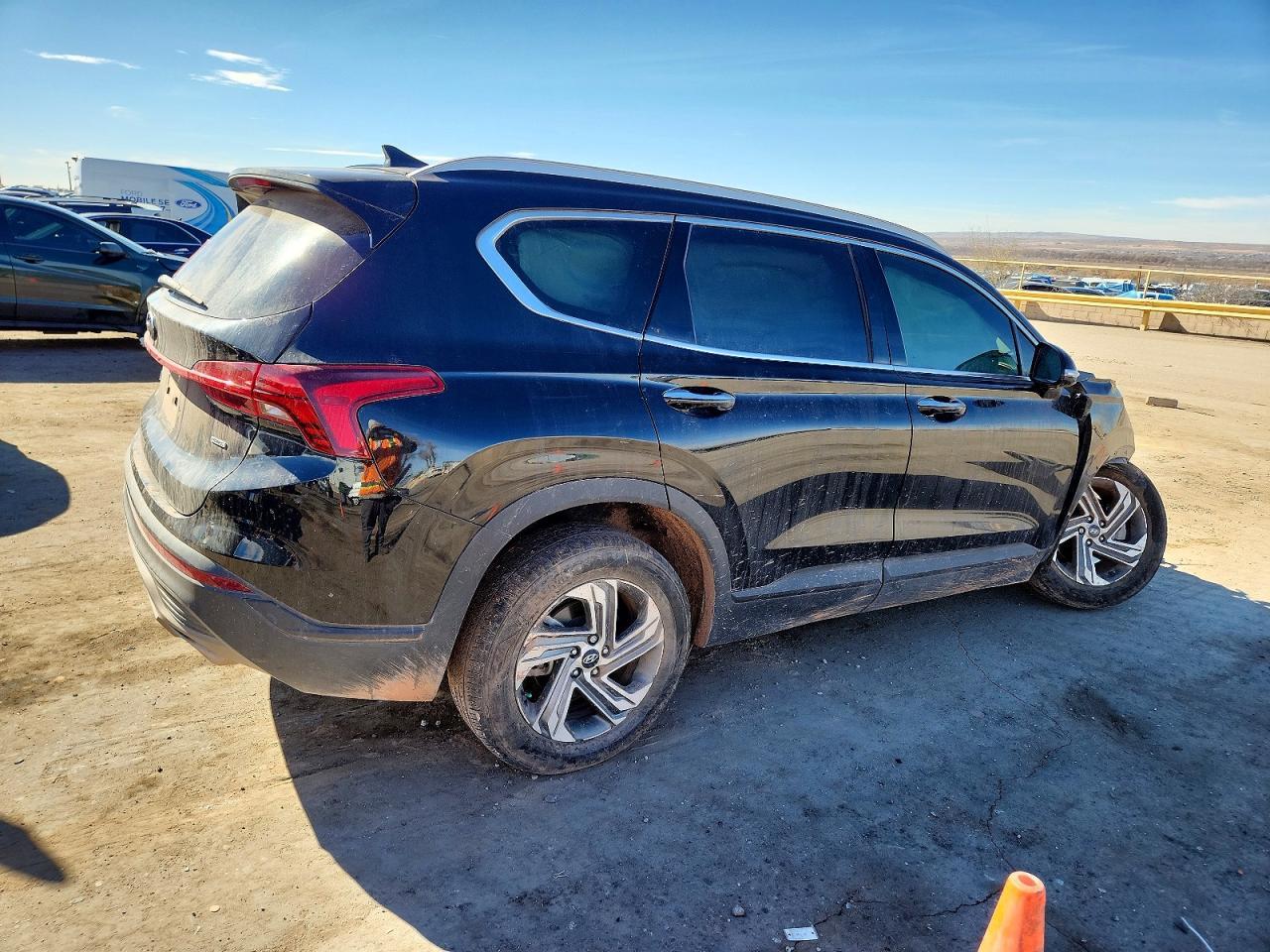2023 Hyundai Santa Fe Sel - Image 3