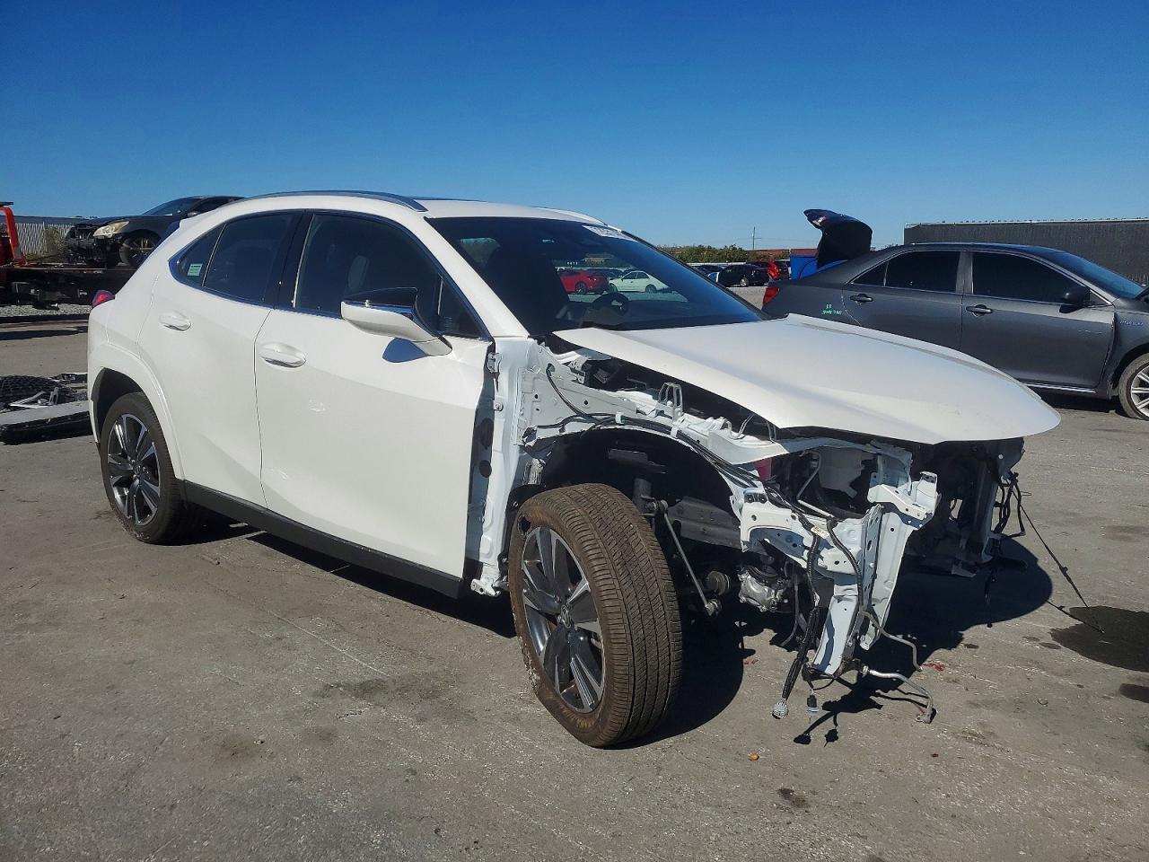 2025 Lexus Ux 300H Base - Фото 4