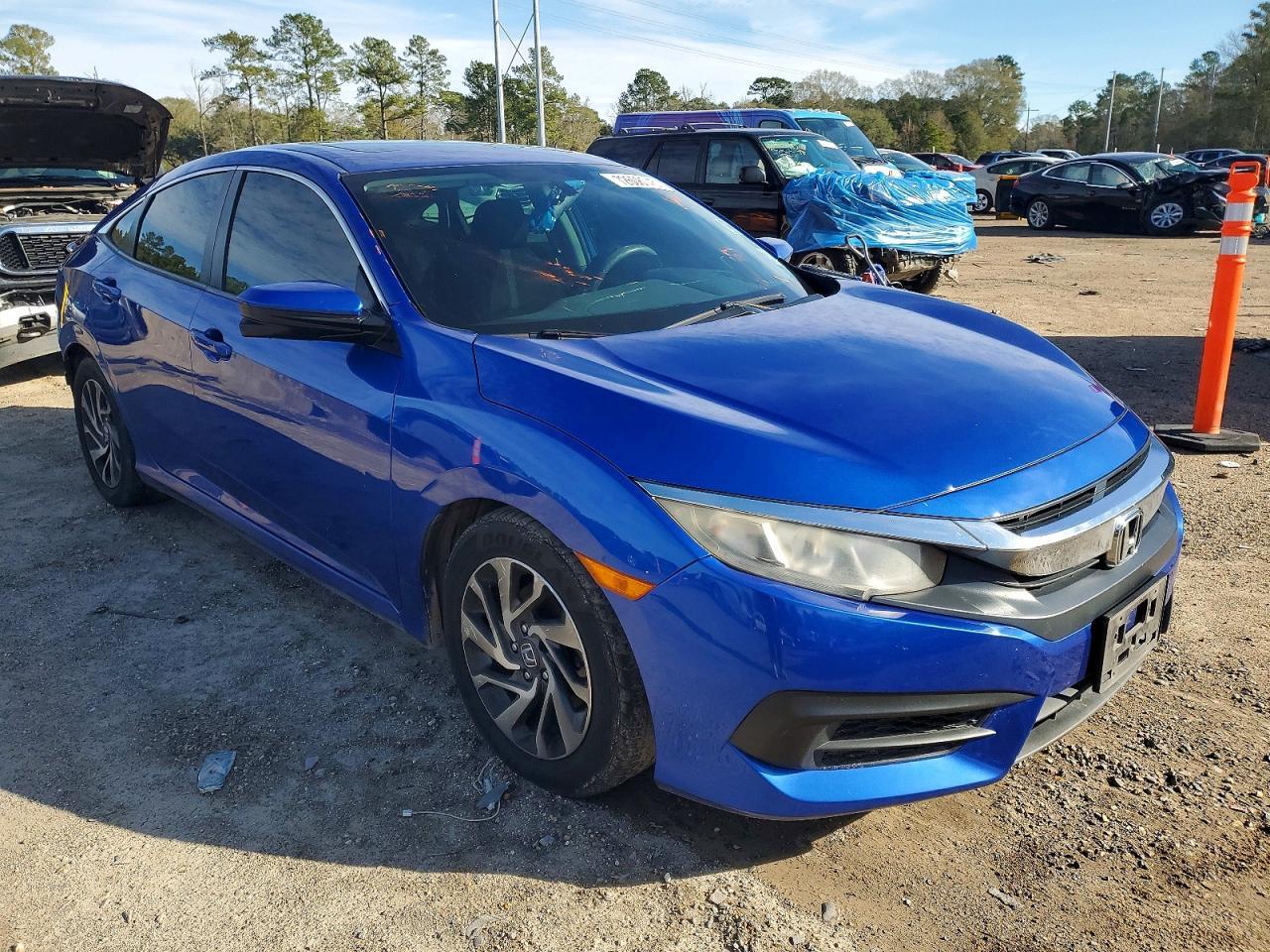2017 Honda Civic Ex - Image 4