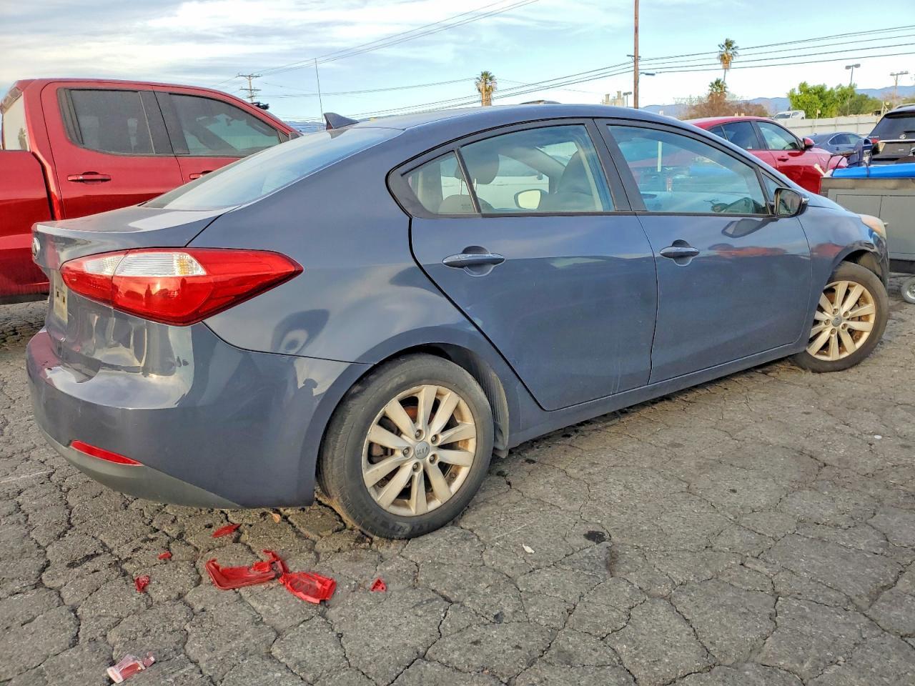 2016 Kia Forte - Image 3