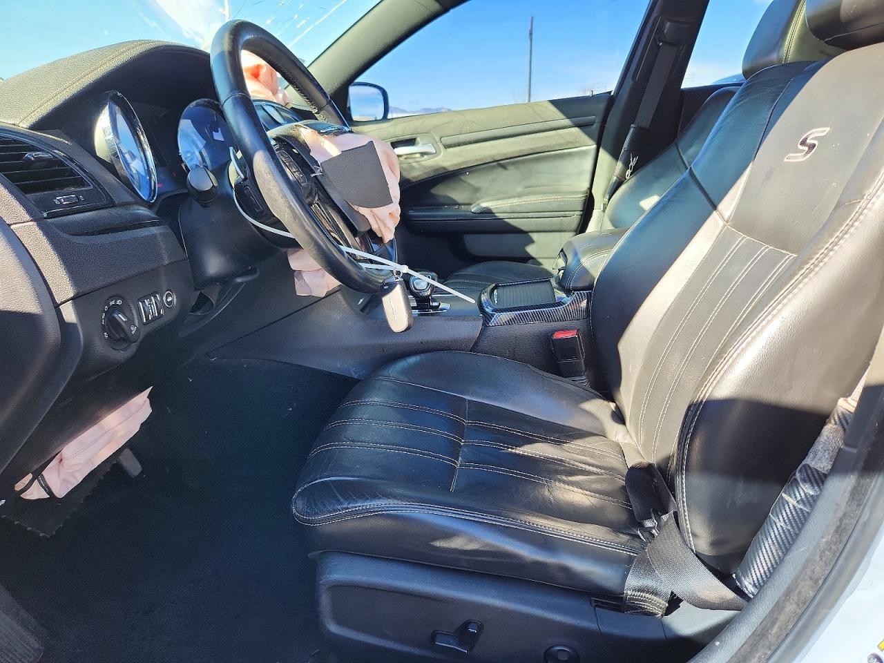 2014 Chrysler 300 S - Фото 7