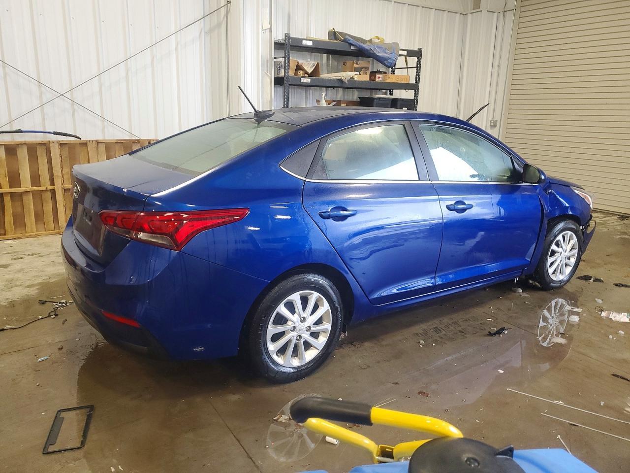 2022 Hyundai Accent Sel - Фото 3