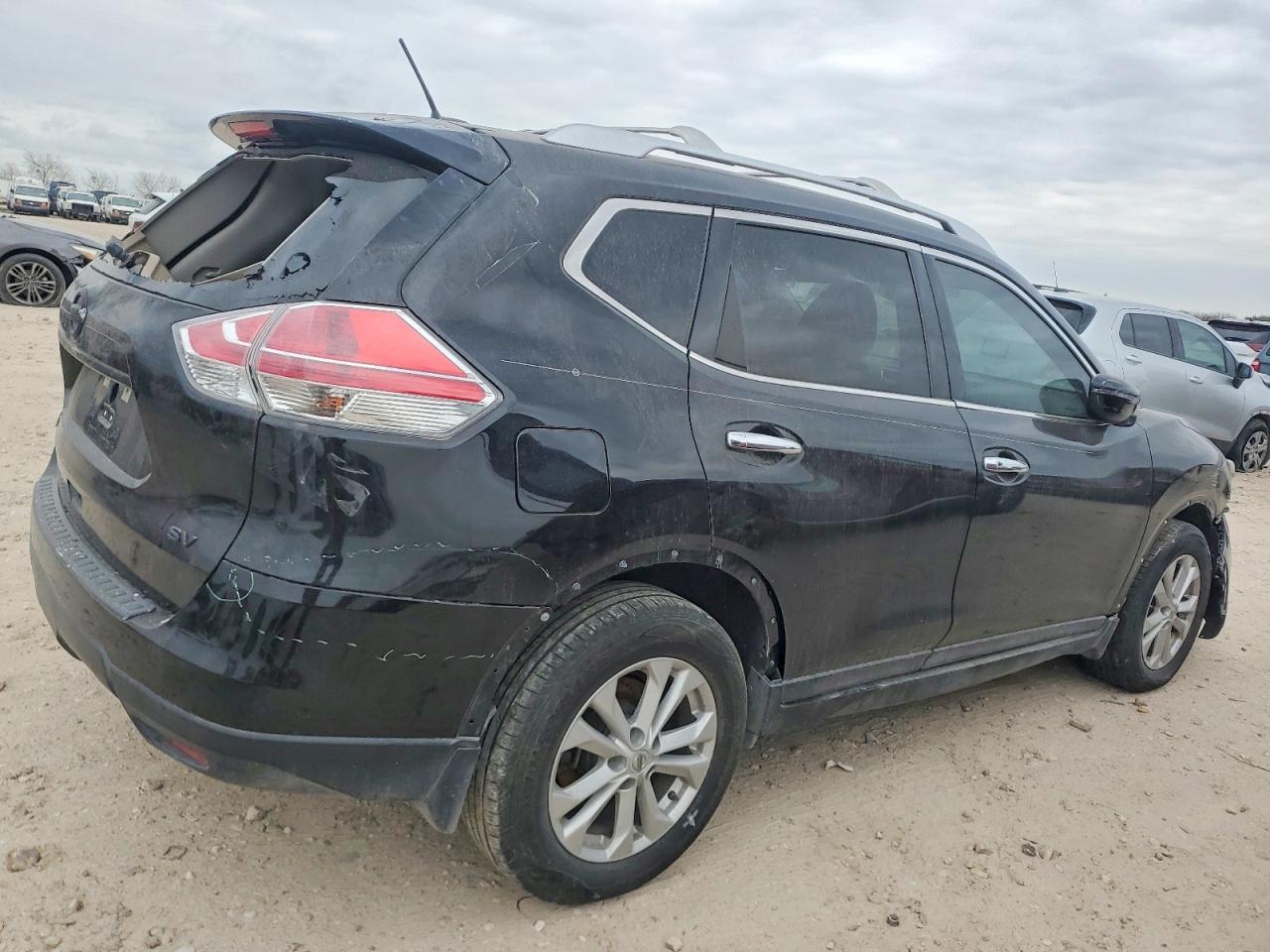 2016 Nissan Rogue S - Image 3