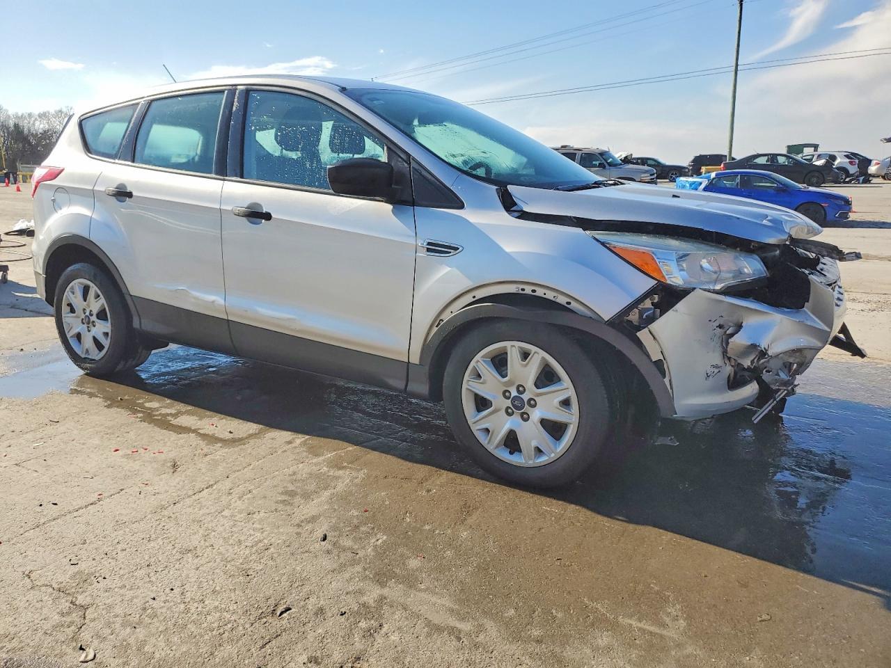 2014 Ford Escape S - Фото 4