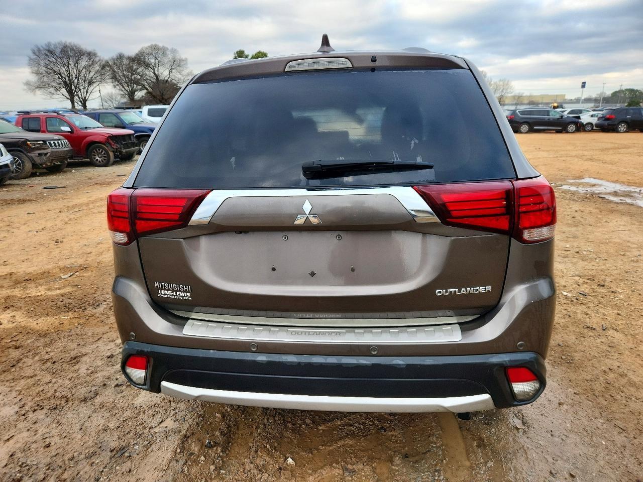 2018 Mitsubishi Outlander Es - Image 6