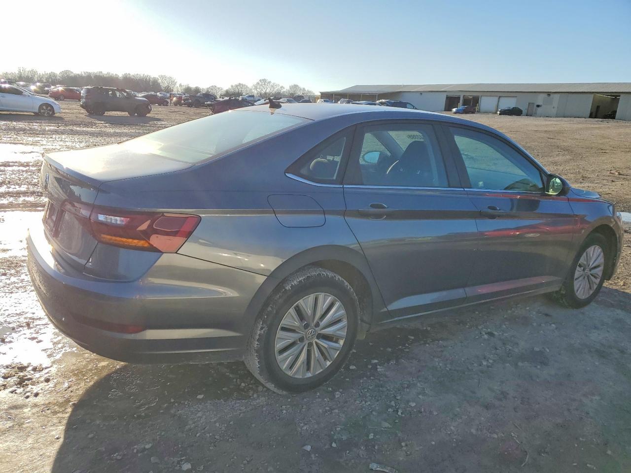 2019 Volkswagen Jetta S - Фото 3