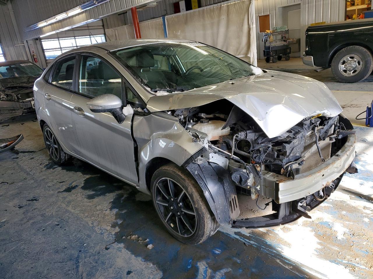 2019 Ford Fiesta Se - Image 4
