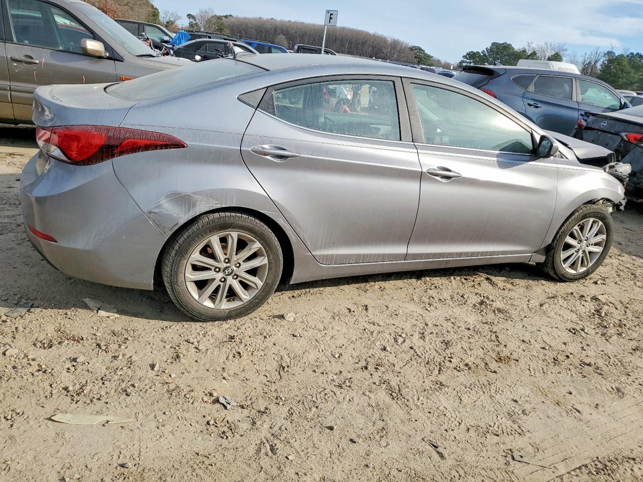 2015 Hyundai Elantra Se - Image 3