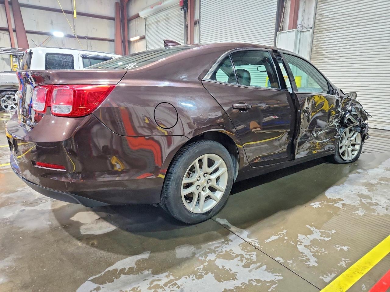 2015 Chevrolet Malibu 1Lt - Фото 3