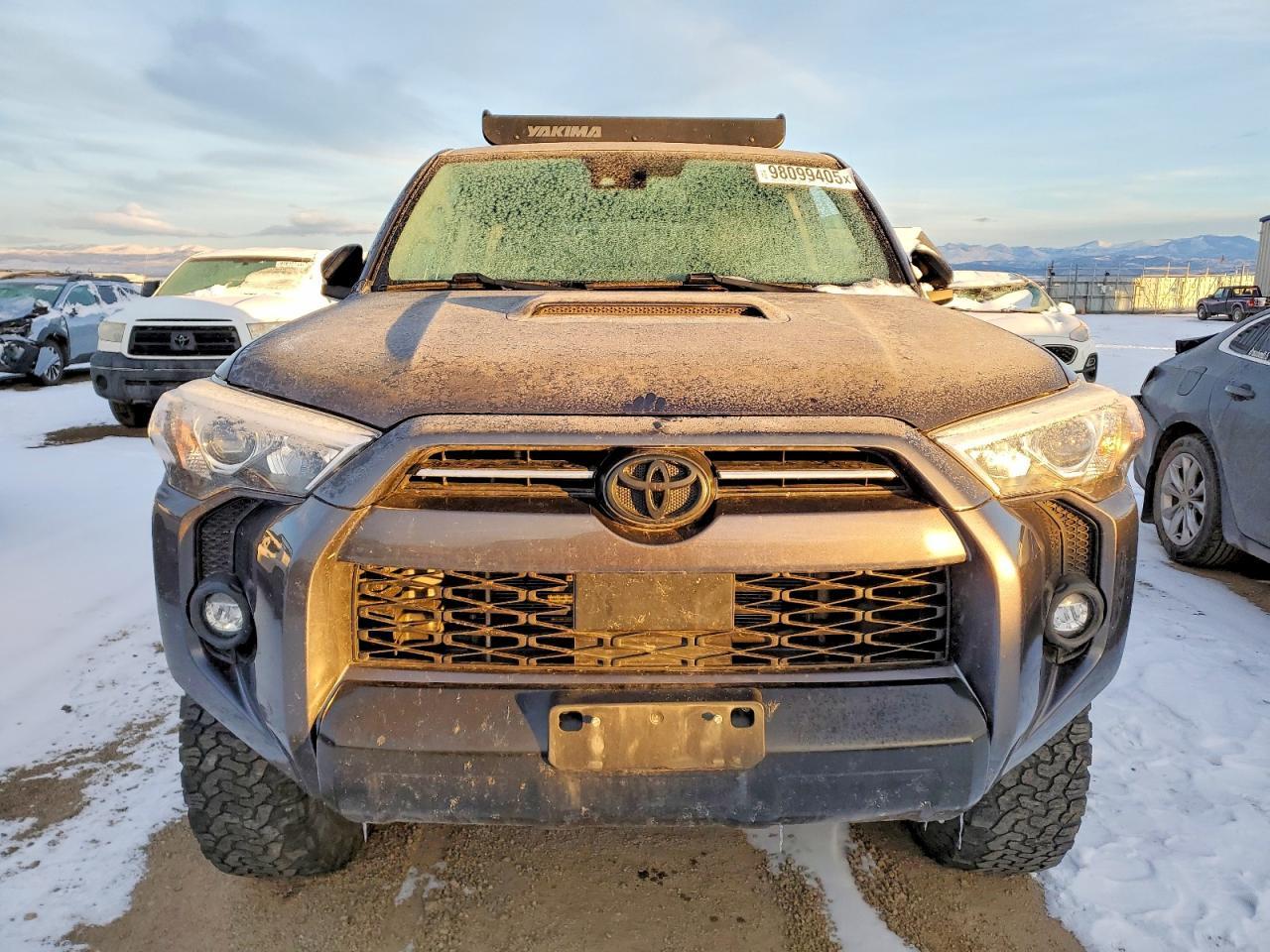 2021 Toyota 4Runner - Image 5