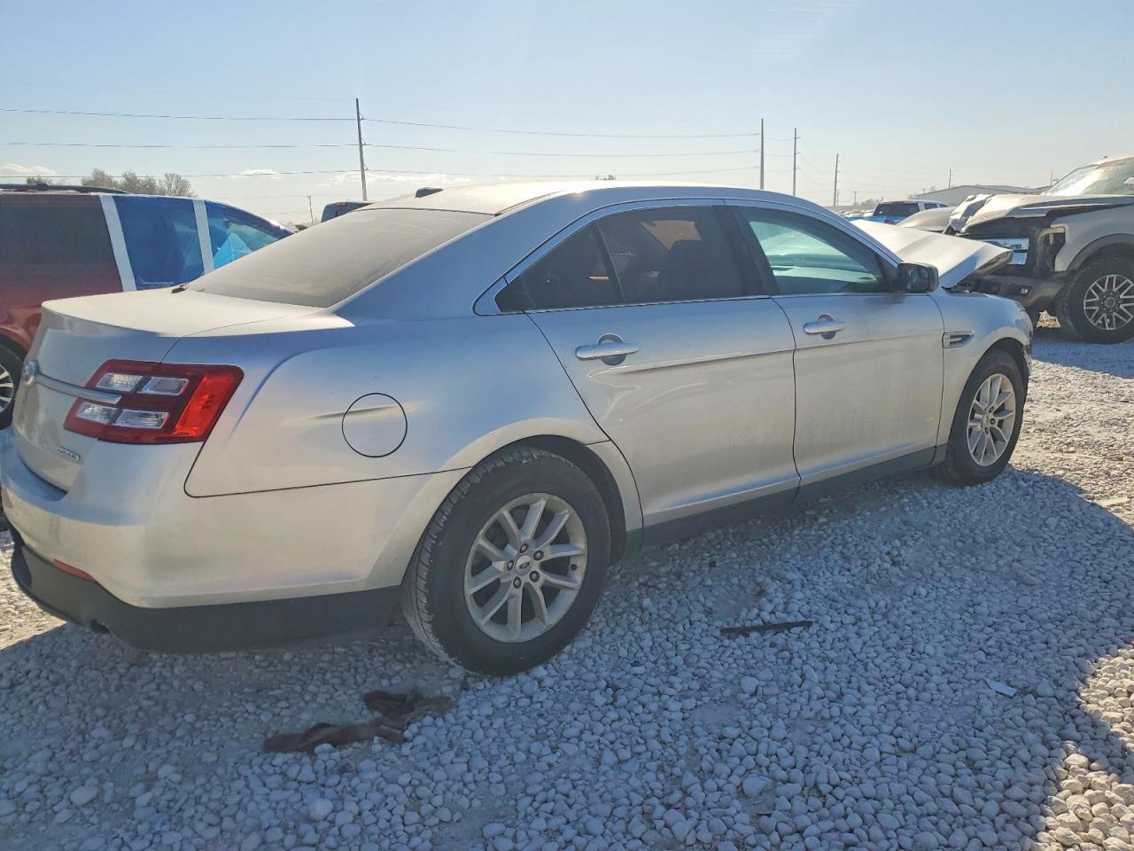 2013 Ford Taurus Se - Image 3