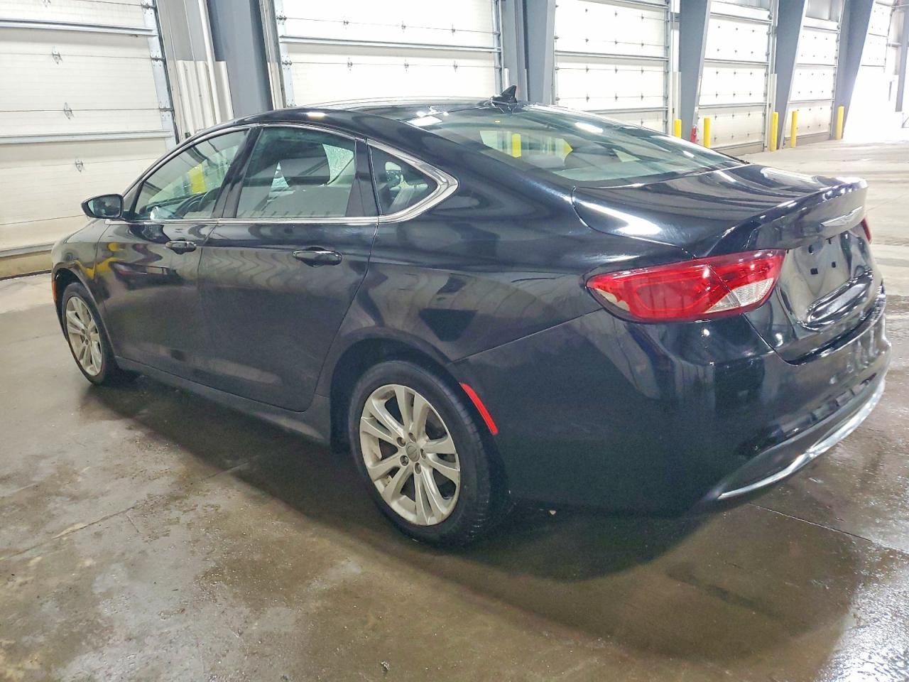 2015 Chrysler 200 Limited - Image 2