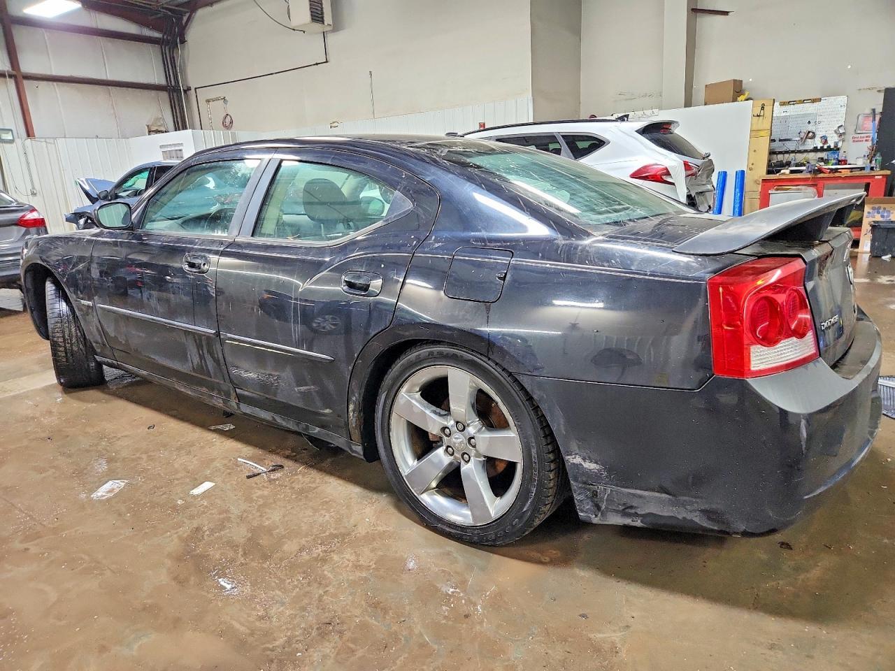 2010 Dodge Charger R - Фото 2