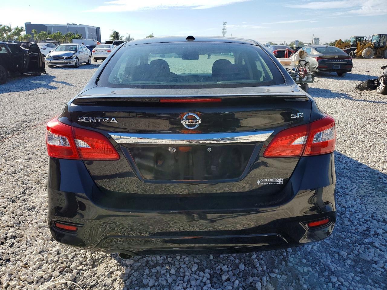 2019 Nissan Sentra S - Фото 6
