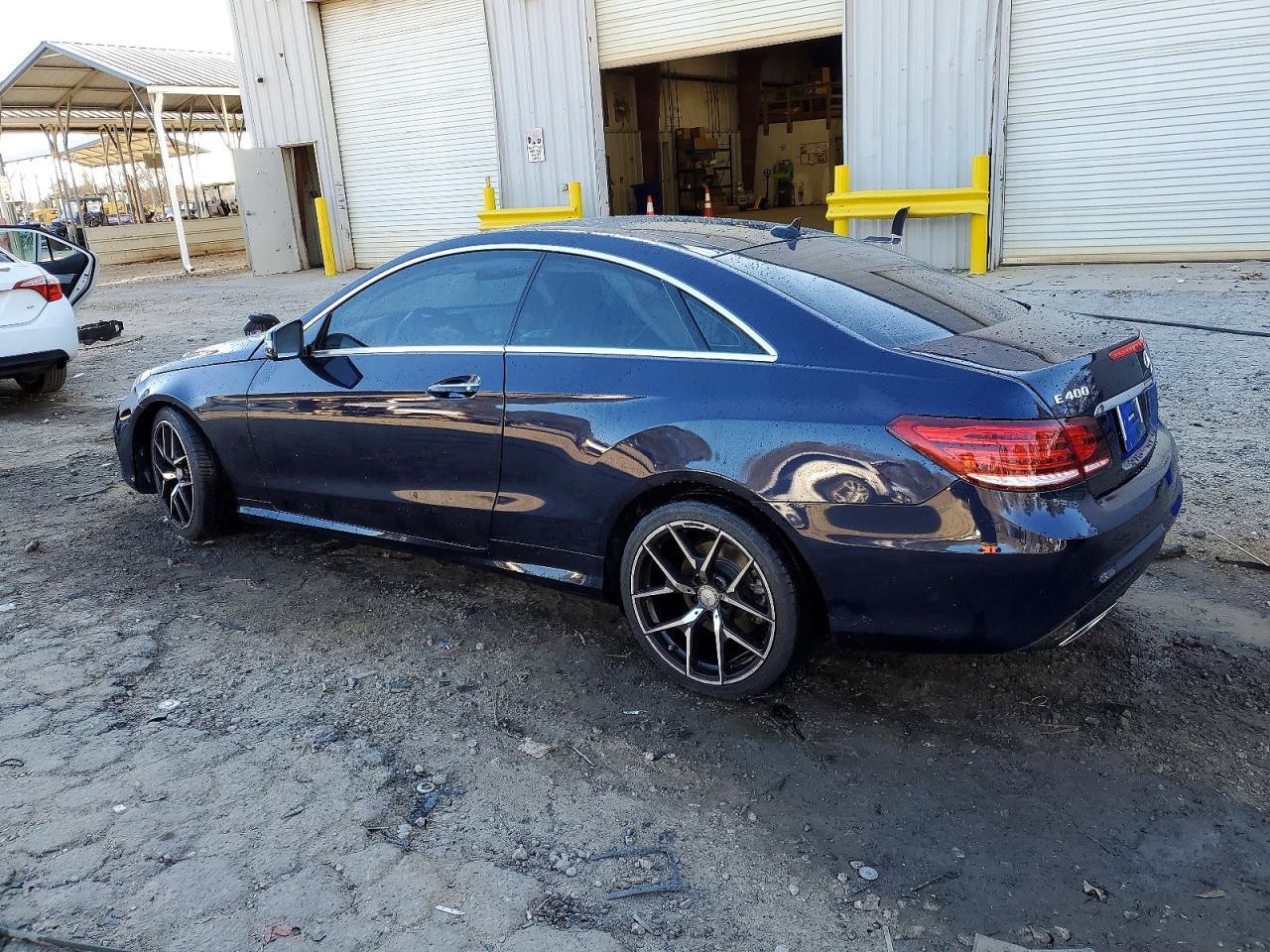 2017 Mercedes-Benz E 400 - Image 2