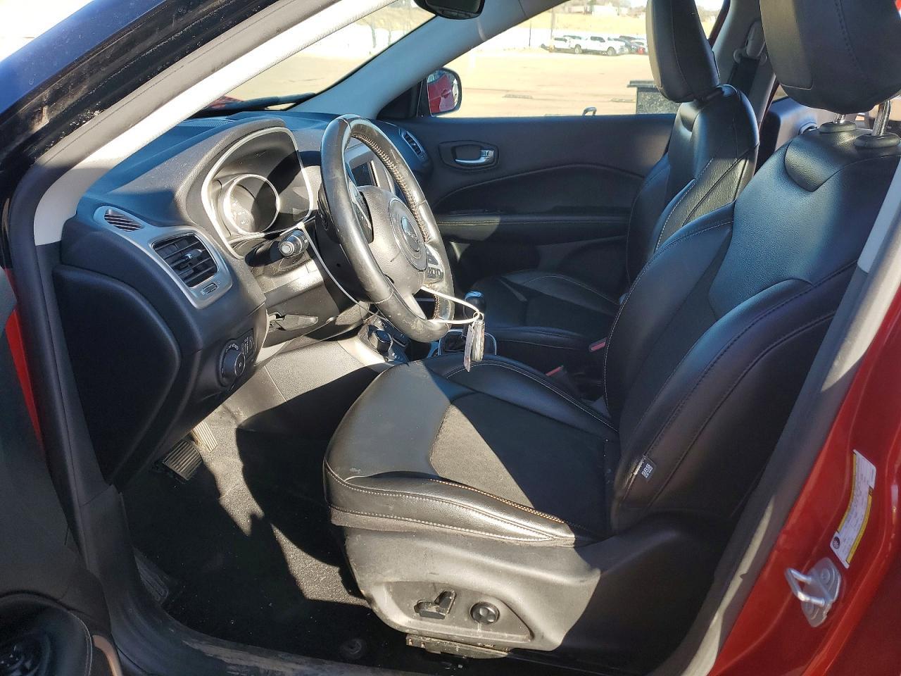 2020 Jeep Compass Latitude - Image 7