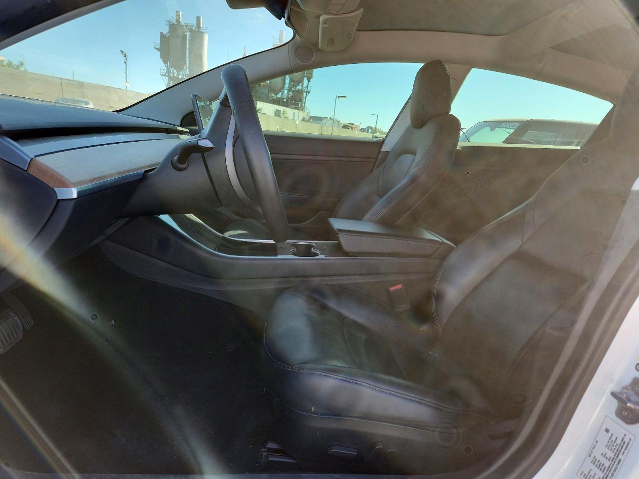 2020 Tesla Model 3 - Image 7