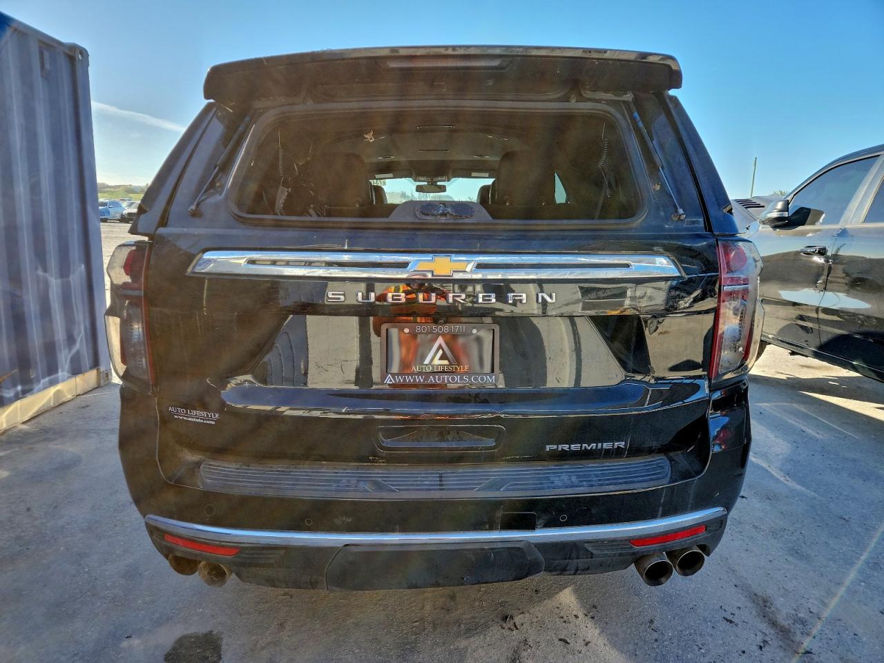 2023 Chevrolet Suburban C1500 Premier - Фото 6