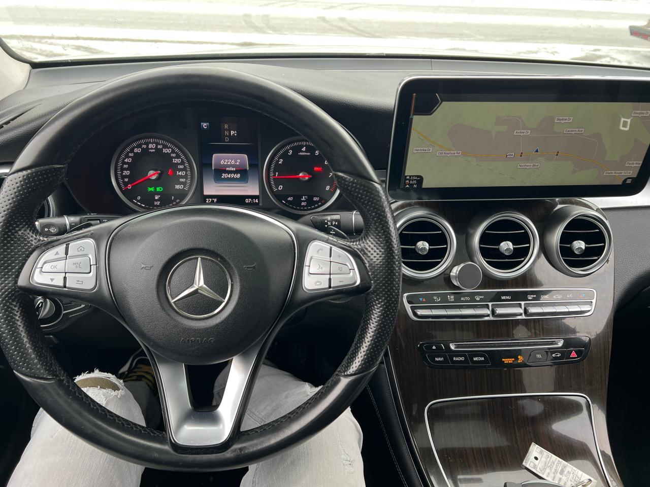 2016 Mercedes-Benz Glc 300 4Matic - Image 7