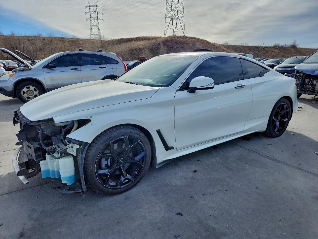 2018 Infiniti Q60 Luxe 300