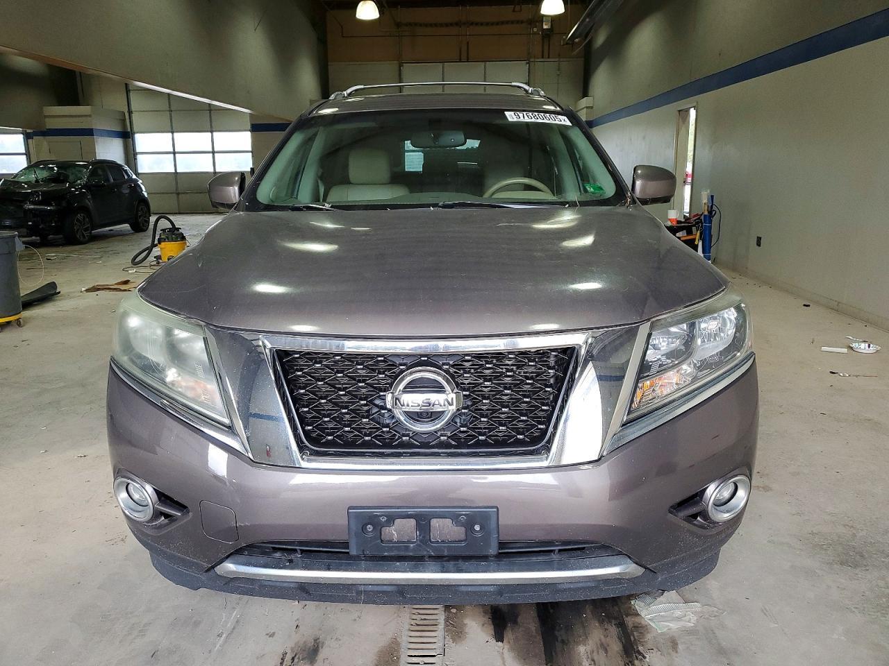 2013 Nissan Pathfinder S - Фото 5