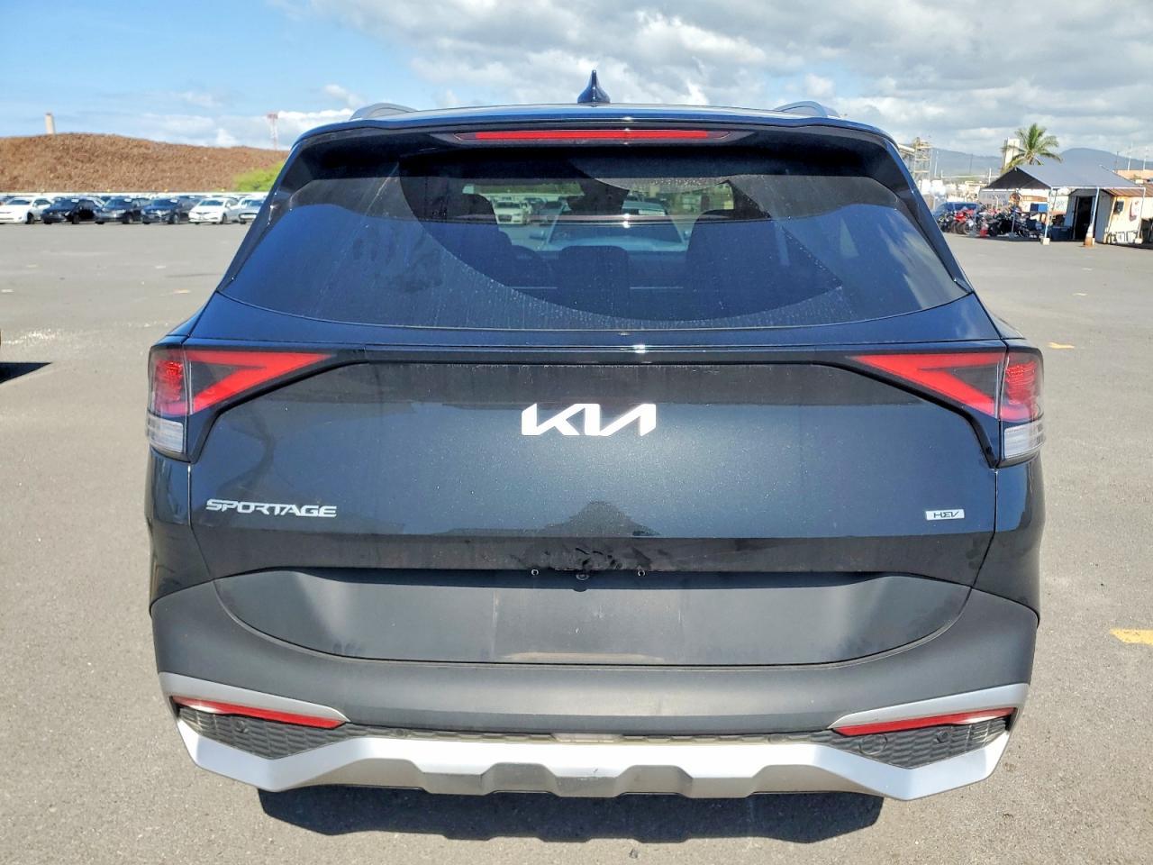 2024 Kia Sportage Ex - Image 6