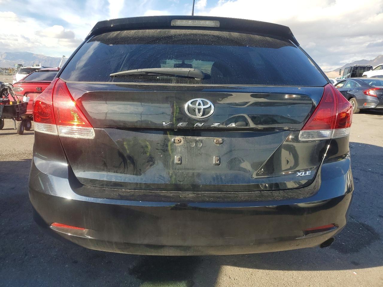 2014 Toyota Venza Le - Фото 6