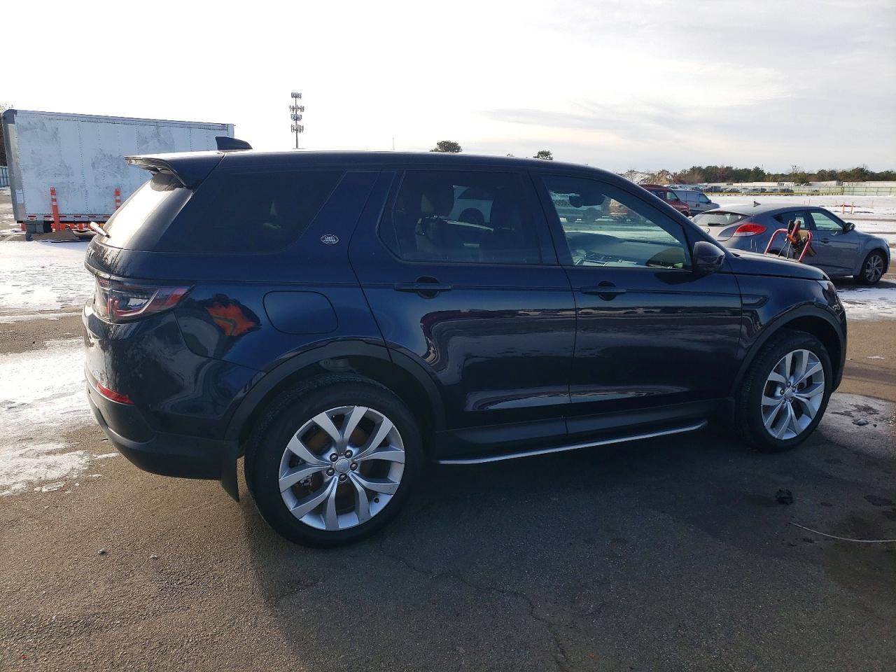 2021 Land Rover Discovery Sport Se - Фото 3