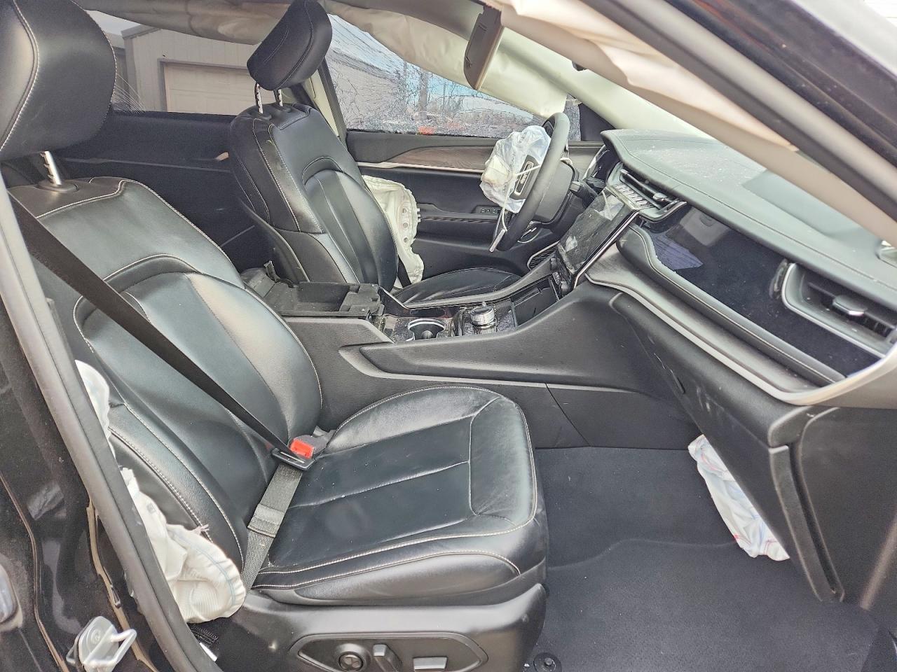 2022 Jeep Grand Cherokee Limited 4Xe - Image 7